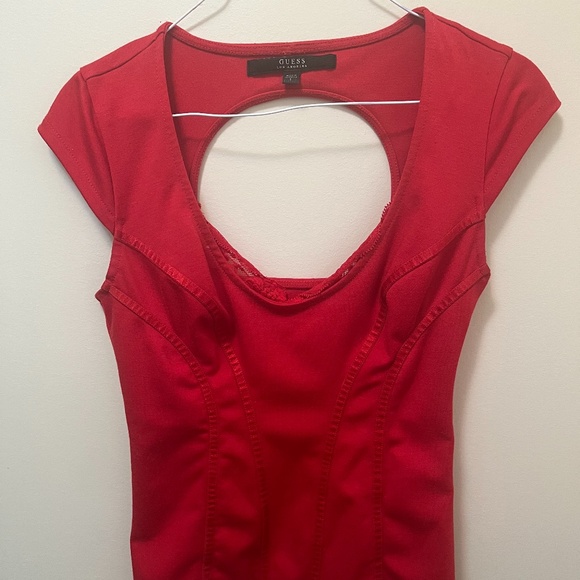 Guess Top - Picture 2 of 2